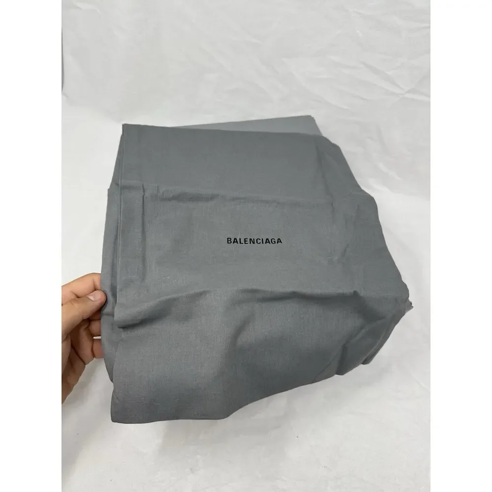 Balenciaga Triple S kids White Pink Size 33EU 2Y